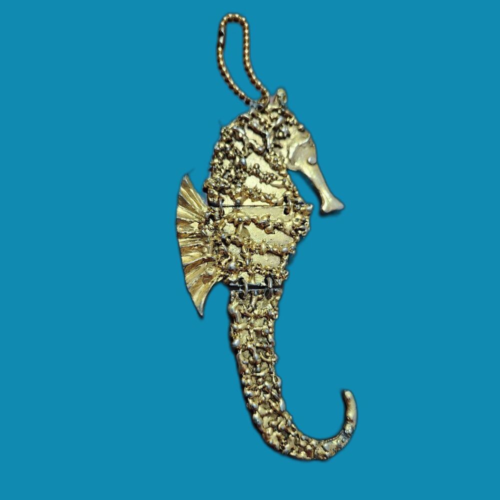 Vintage Mr. WE Gold-Toned Brass Seahorse Charm in 3 Segments Signed RARE!